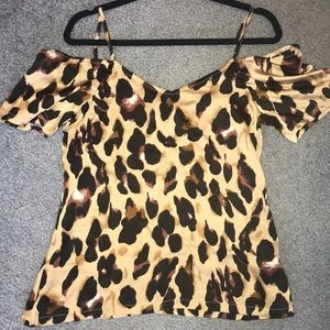BOOHOO Cheetah Print Off the Shoulder Tanktop